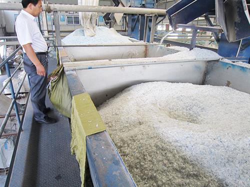 ��������ϴ����ĳFDY����ϴ���ķ�ƿƬ